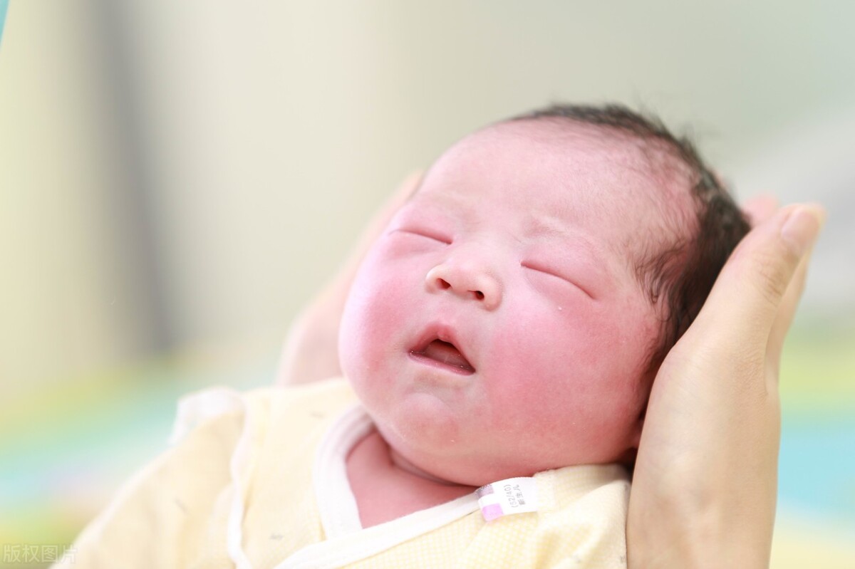 新生儿有窒息风险应怎么处理,孕检导致窒息