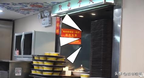 164岁的“狗不理”包子，如今为何卖不动了？食客：你去看看价格