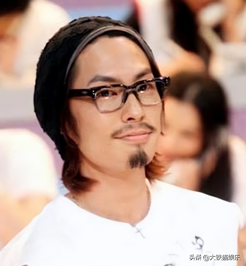 眼镜杀也挑人！这18位男星，有人戴上像撕漫男，有人秒变隔壁大爷