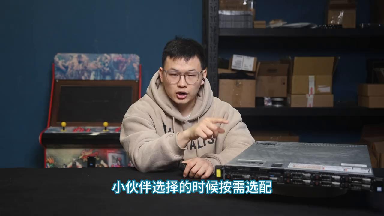 鎴村皵鏈嶅姟鍣╮630浠锋牸,鎴村皵r630鐙珛鏄惧崱