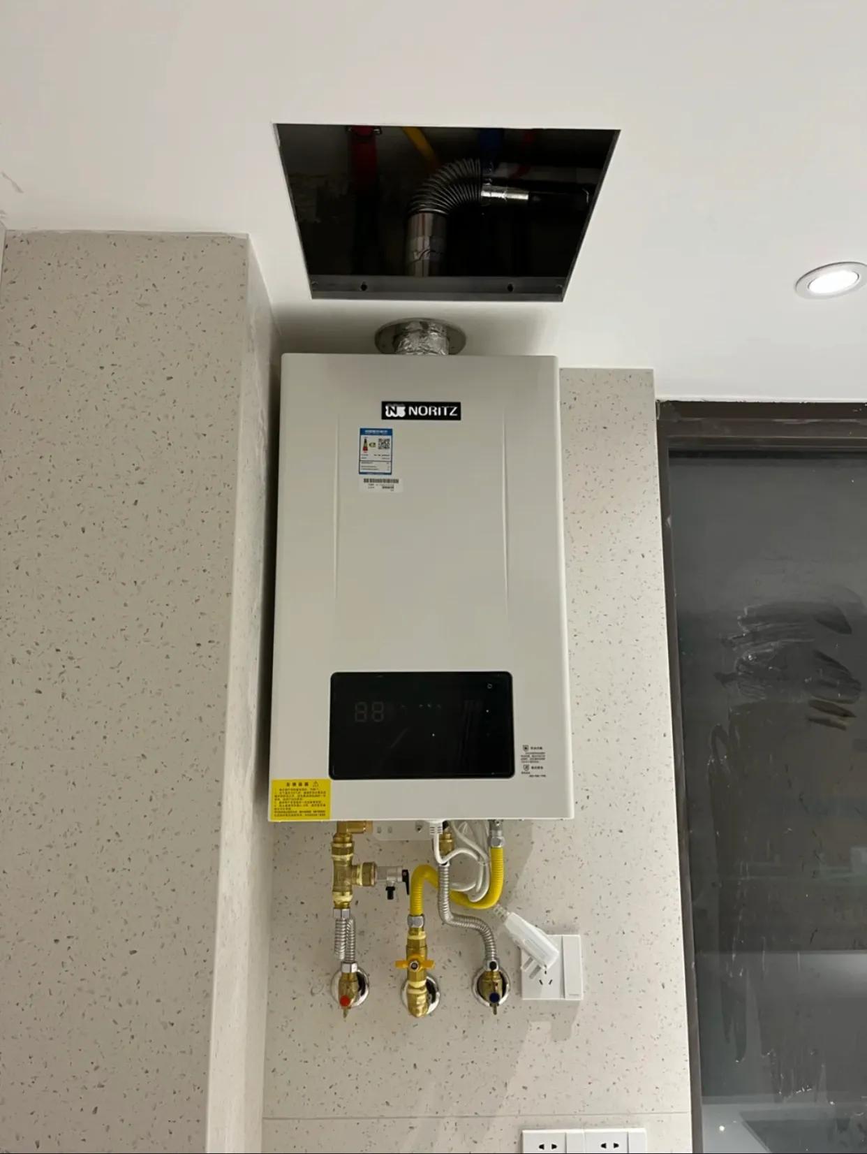 电热水器跟燃气热水器哪个便宜,电热水器和燃气热水器哪个便宜