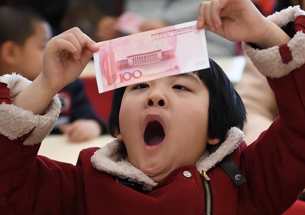 孩子乱花钱怎么教育,孩子乱花钱咋办专家支招培养财商