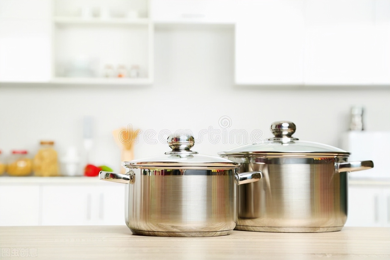 不锈钢锅用久了里面发黑怎么办,不锈钢锅烧干锅发黑了怎么清洗