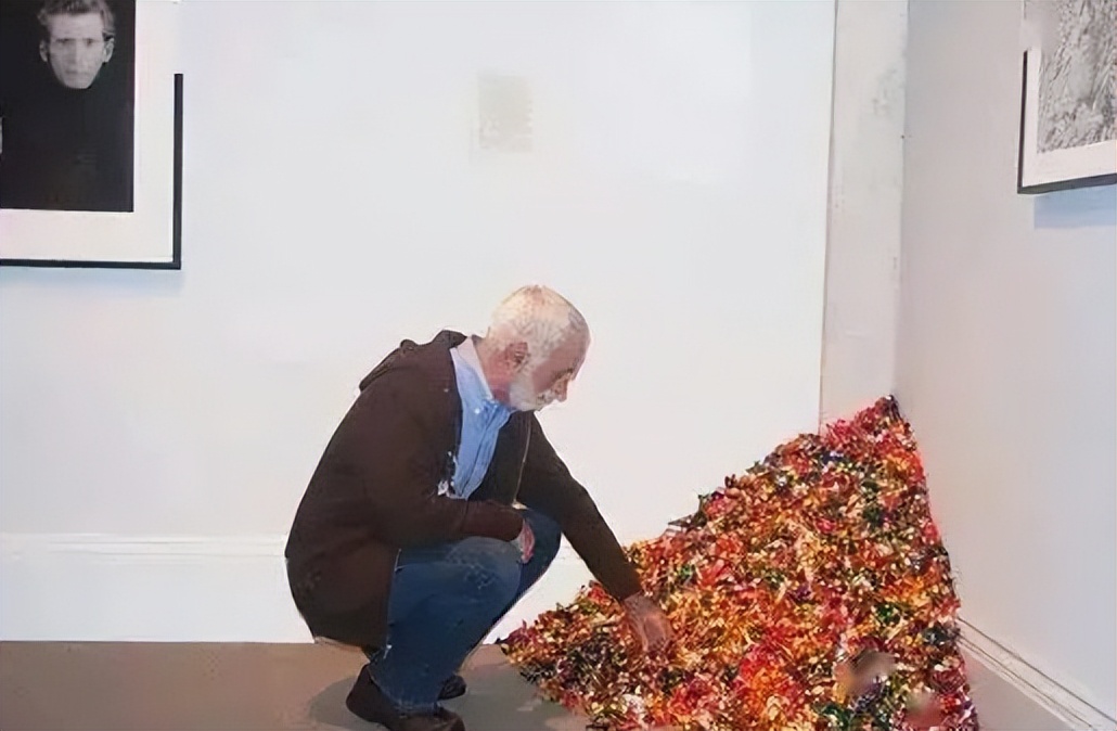 女大学生地铁事件,女大学生地铁事件道歉