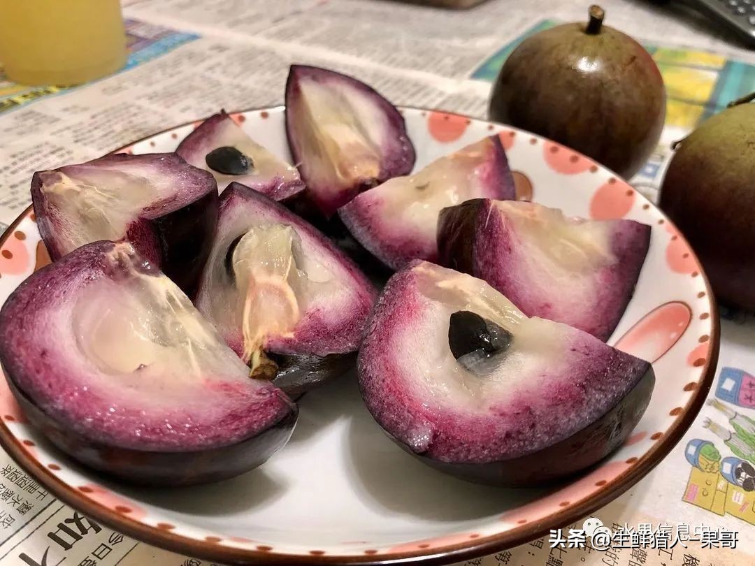 #奇异水果知多少#椰柿、黄晶果、冰淇淋果、巧克力布丁果等