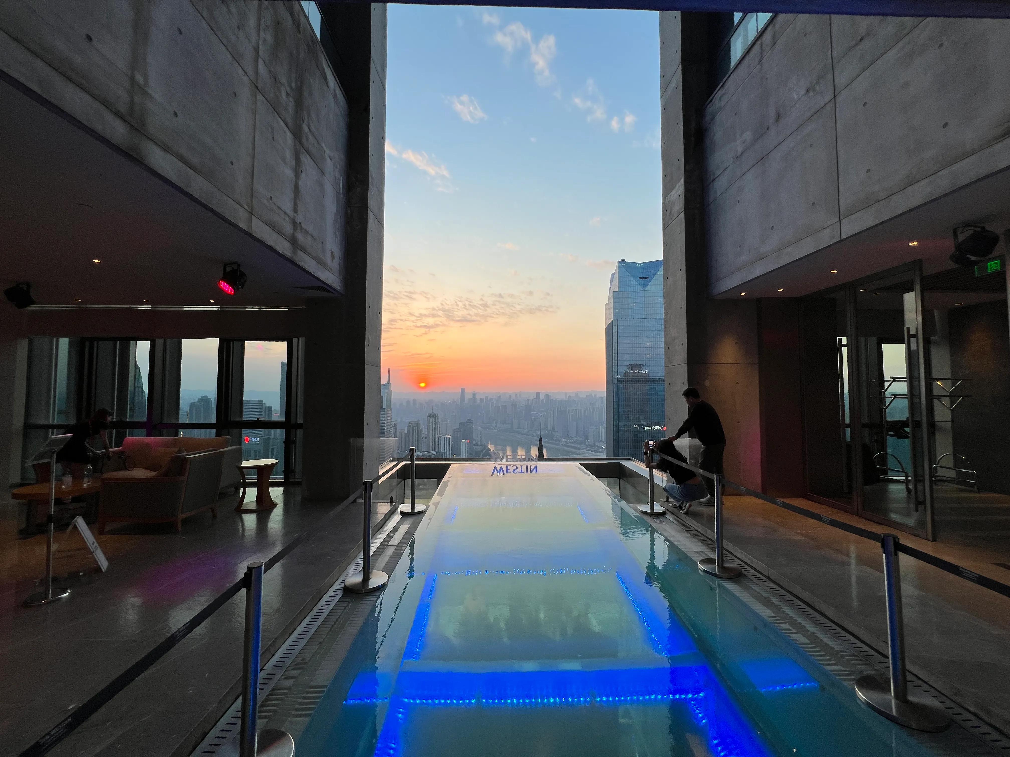 重庆万豪酒店对比重庆jw万豪酒店,重庆酒店五星级推荐