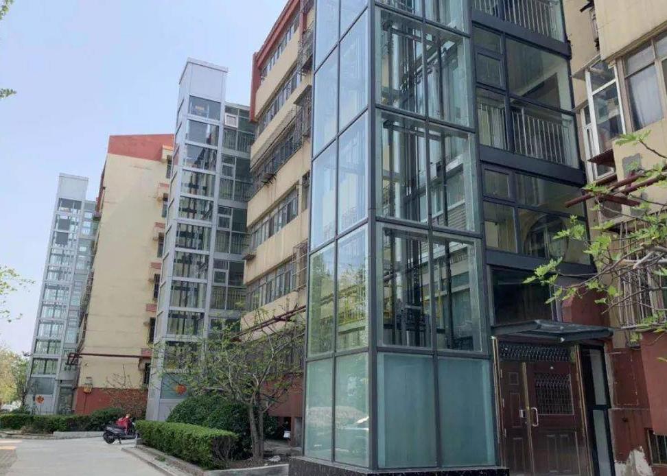 加装电梯的小区后悔了吗,旧房改造安装电梯为何后悔