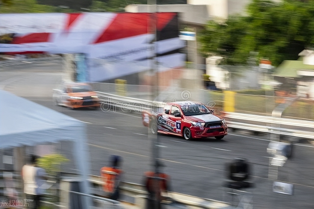 ted演讲走出舒适圈直面恐惧,ted演讲摆脱颓废