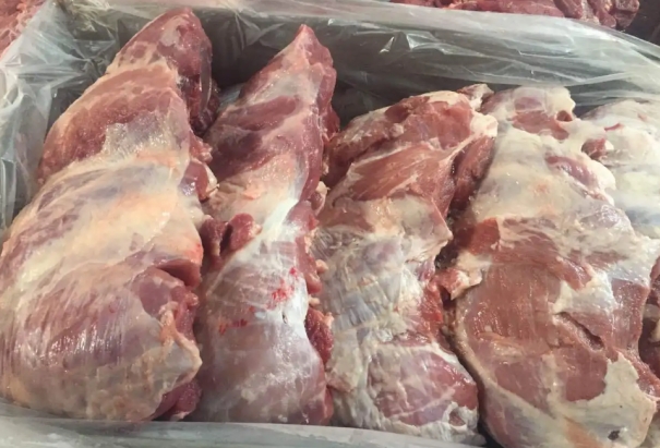猪肉买深色还是浅色的好 (猪肉为什么有深色和浅色)