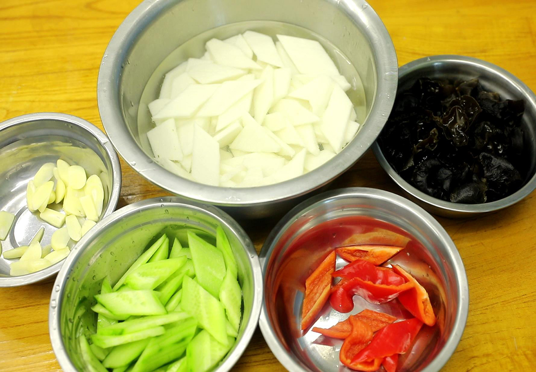 秋天多吃这个清热润燥还能补钙,秋季进补有四宝清热解毒又润燥