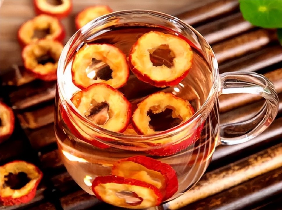 适合爸妈喝的养生茶有哪些,父母适合喝的养生茶有哪些