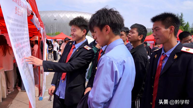 多措并举深耕人才培养沃土,多措并举打造人才发展新高地