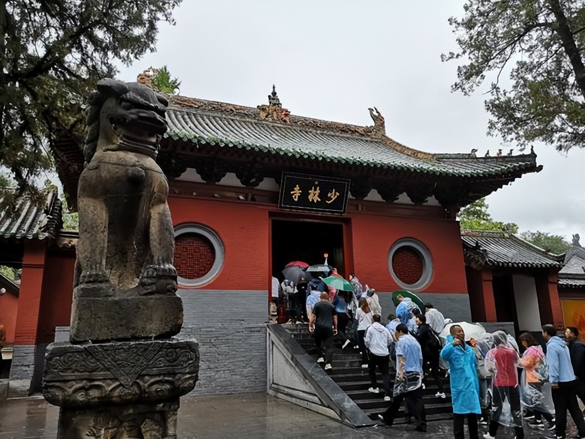 少林寺方丈释永信的袈裟有多值钱,少林寺方丈释永信开发房地产