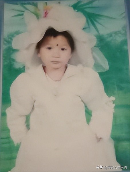 我和妹妹都是抑郁症患者，起因各不相同，她比我严重却救我一命