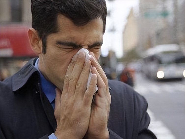 感冒从清鼻涕到浓鼻涕是在好转吗,感冒浓鼻涕是快好了还是严重了