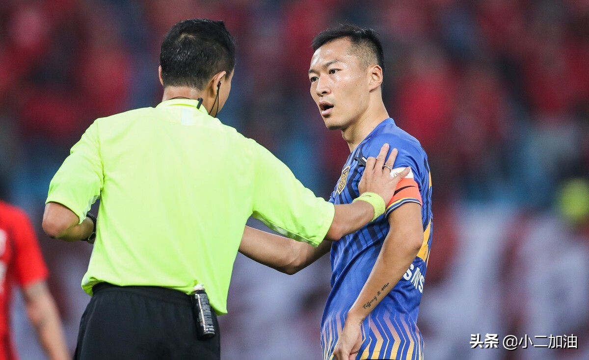 国足1-3惨败越南后回国,国足惨败越南队新闻