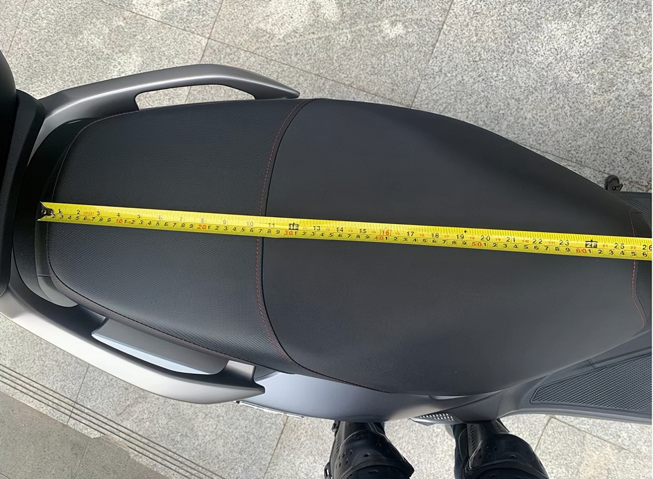 豪爵虎鲨vx125真实测评,豪爵虎鲨vx125和铃木ue125买哪个好