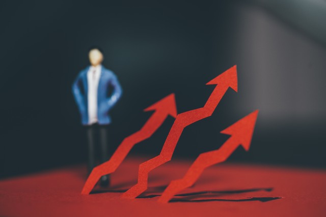 网络诈骗炒股封盘什么套路,股票群诈骗的手段和方法