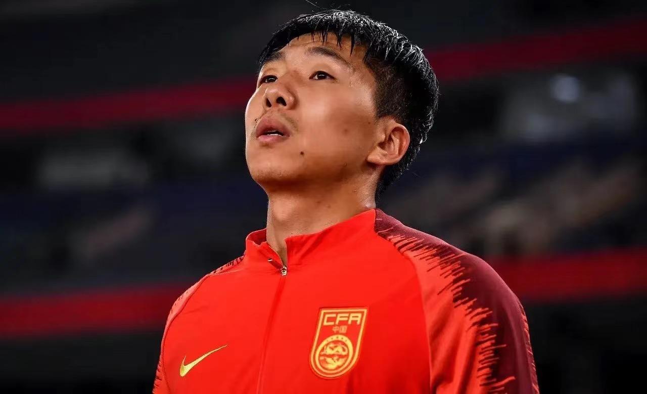 差点就跑了！曝中国某知名球员准备逃往国外，被有关单位强行拦截