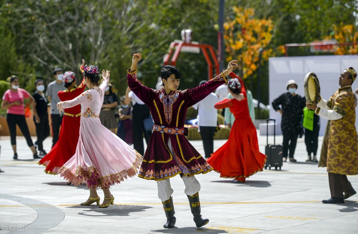 古尔邦节都有什么特点,一年一度的古尔邦节就要来临