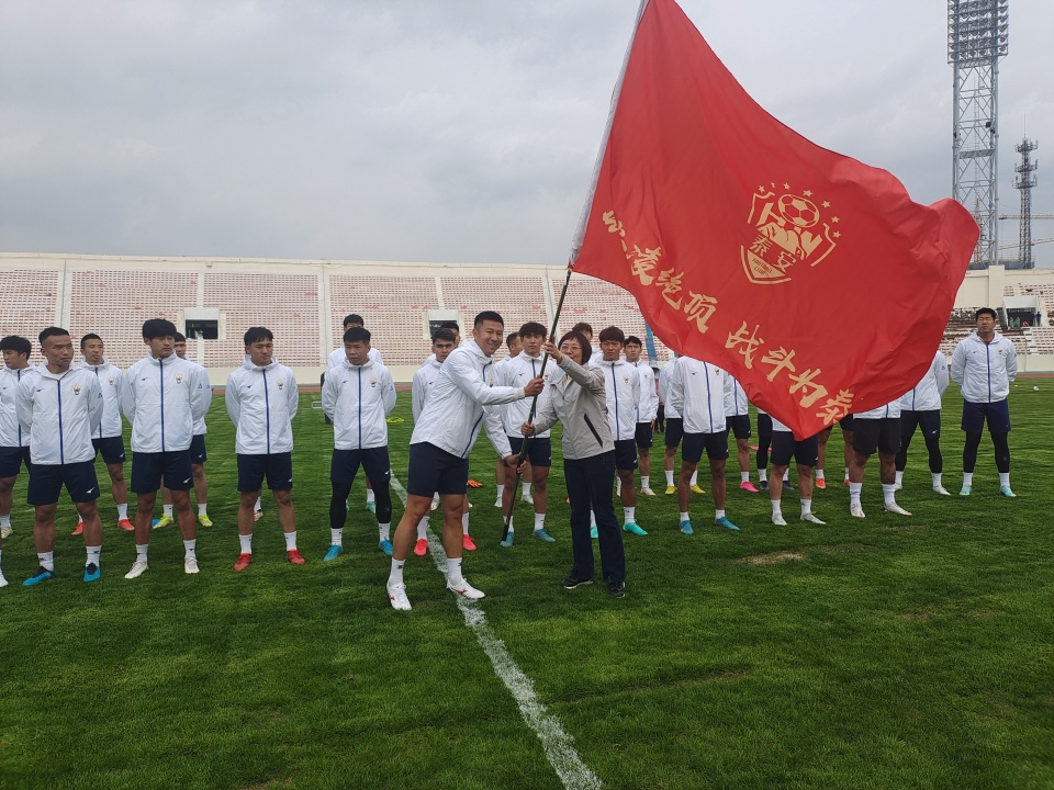 澶╄炊鍑哄緛,娉板畨澶╄炊鍑哄緛浠紡