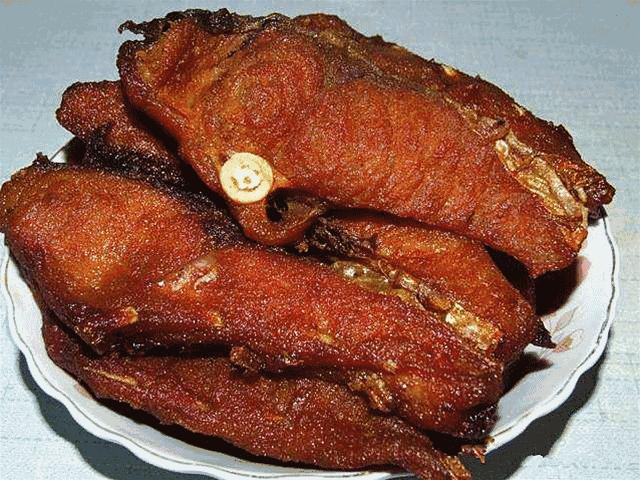 草鱼焖鱼家常做法,酥焖草鱼怎么做好吃