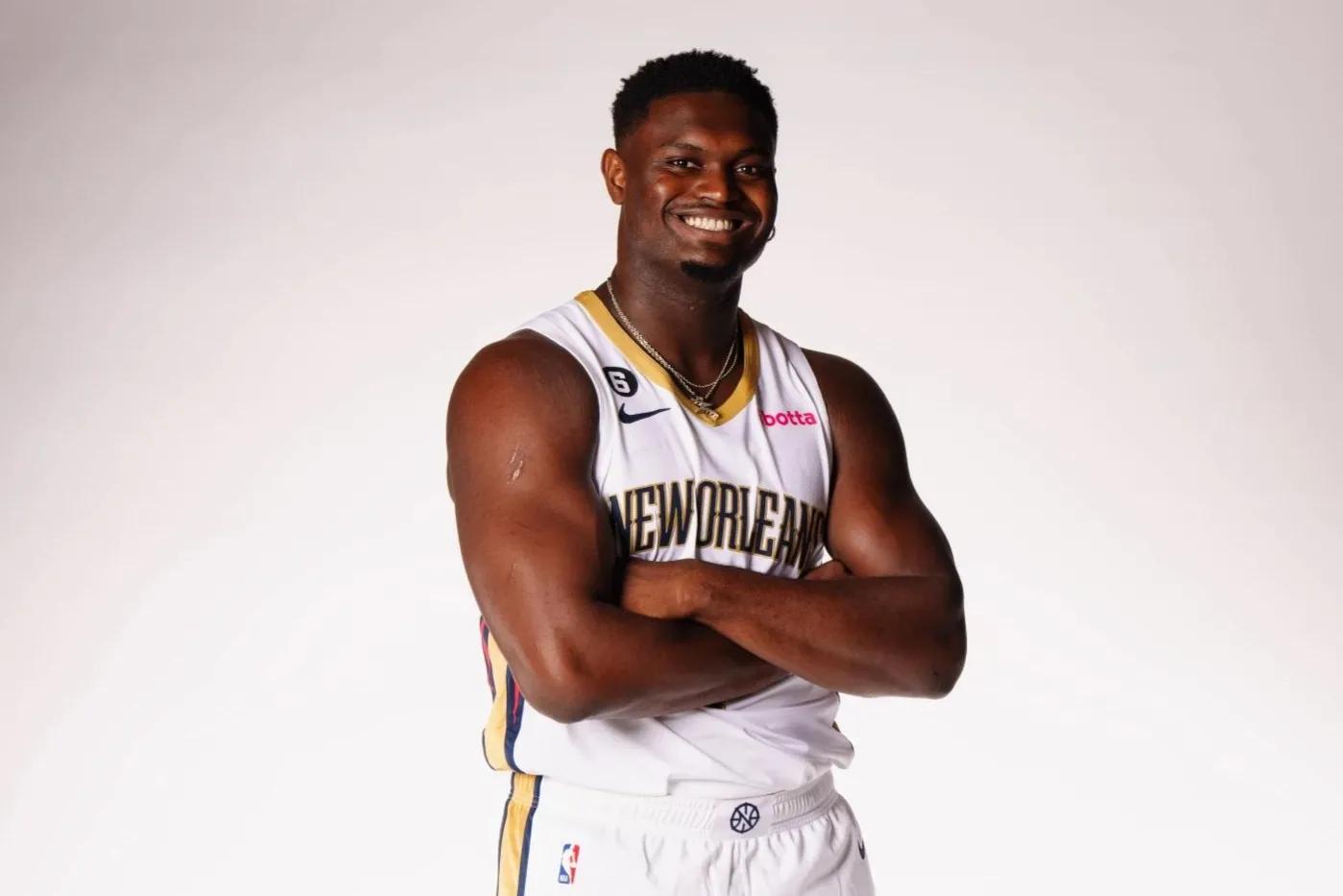 美媒评出西部最佳阵容,2023-2024赛季勇士对阵湖人成绩