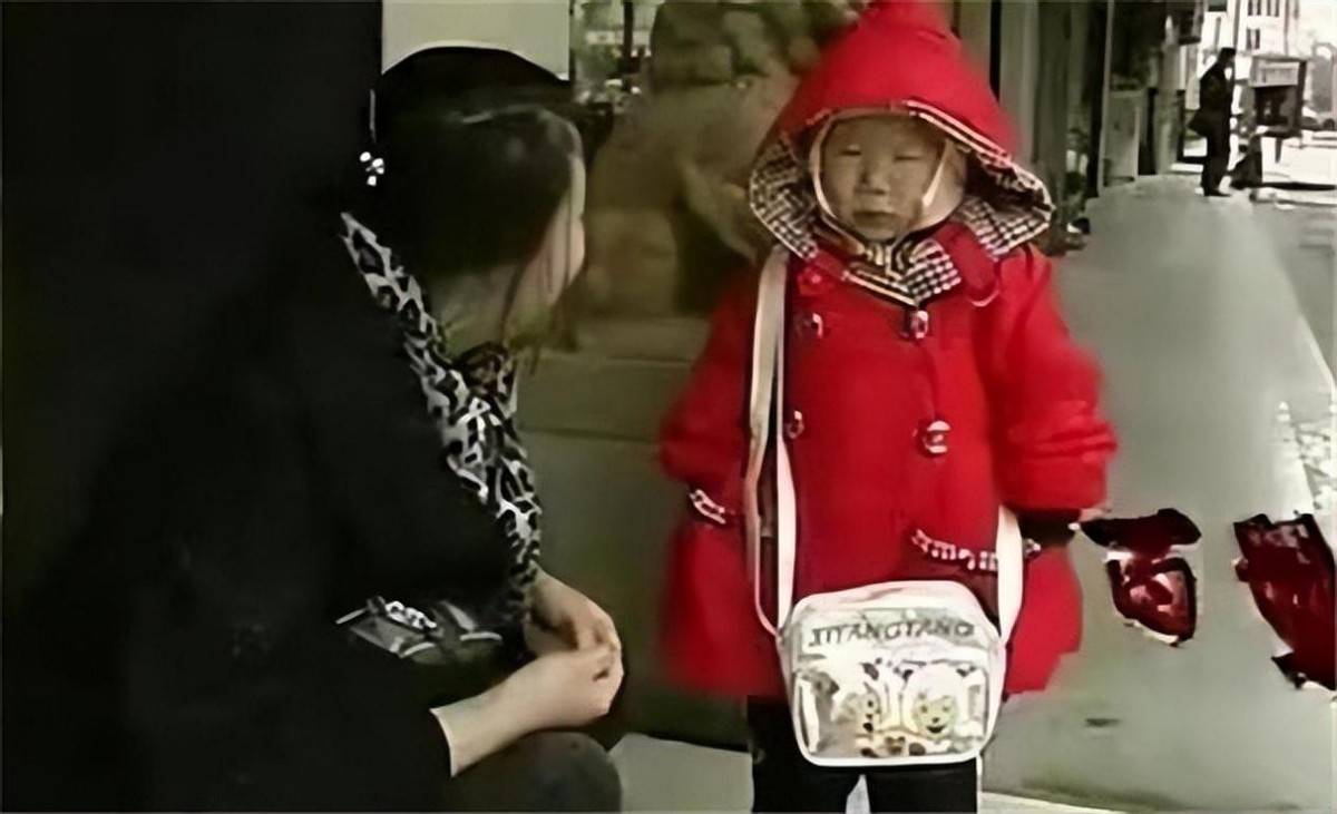 不老女孩曾玉珊现在有多高,花季少女曾玉珊逆生长变孩童