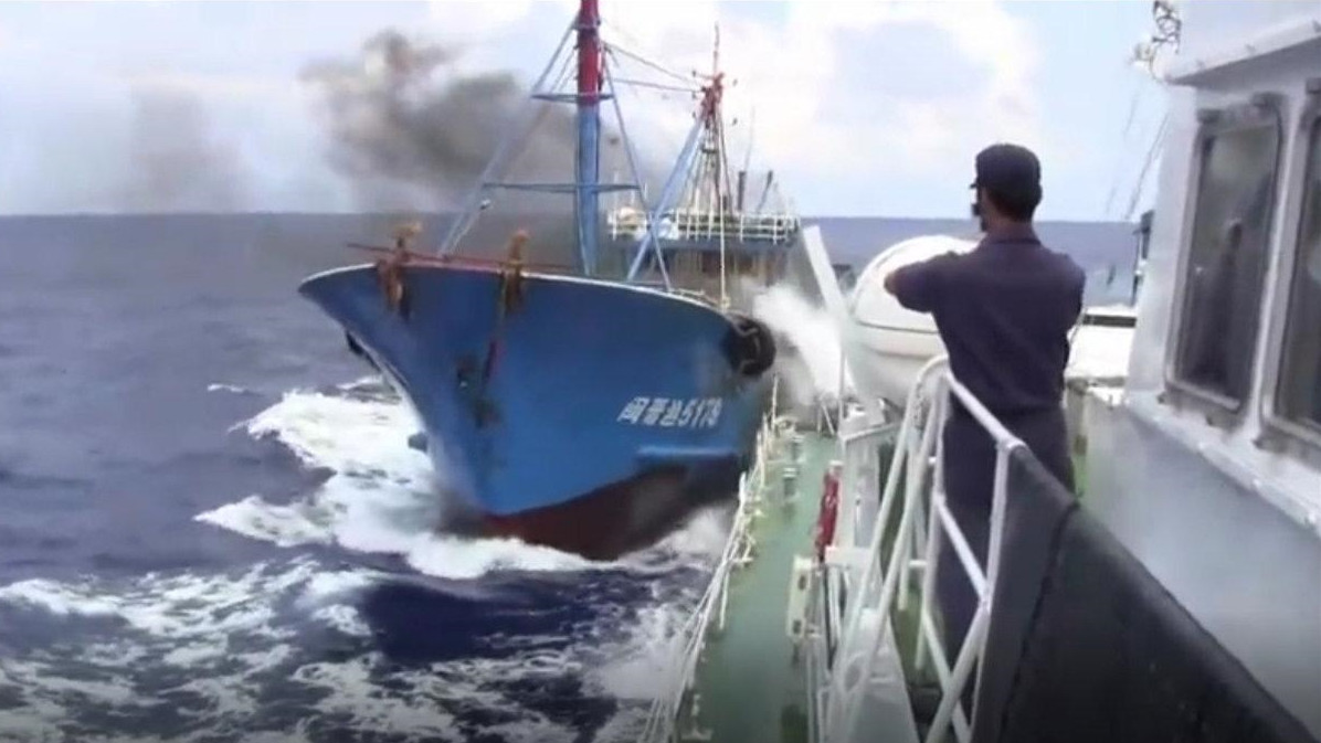 中日*鱼岛钓**三度交锋，中国一步步实控*鱼岛钓**，太解气了！