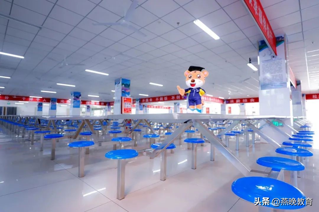 超越虎,超越虎图片