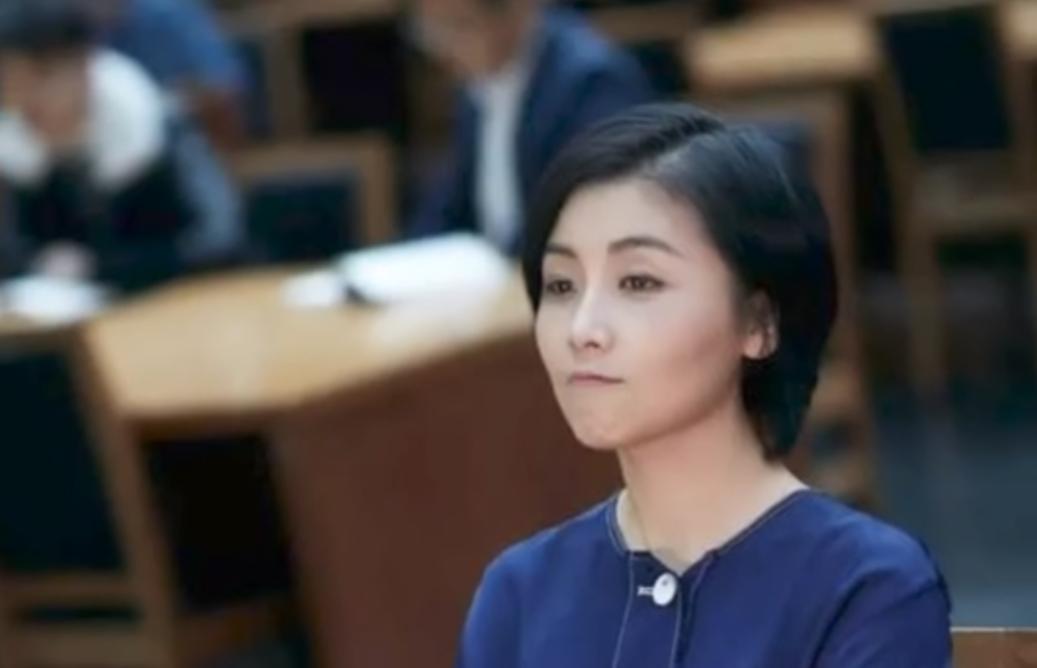 钟南山发声张靓颖致歉，为什么说主动感染不可取？