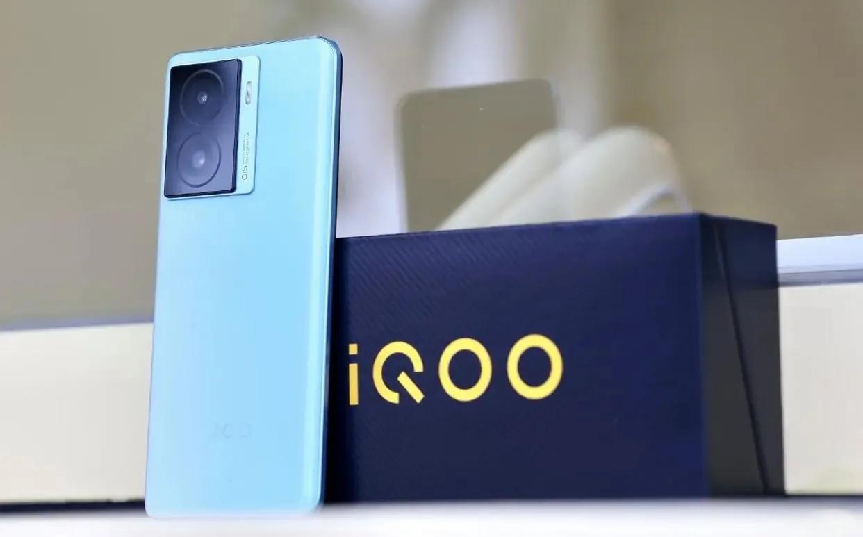 不到1000元预算手机推荐这三款,最适合入手的三款高性能便宜手机