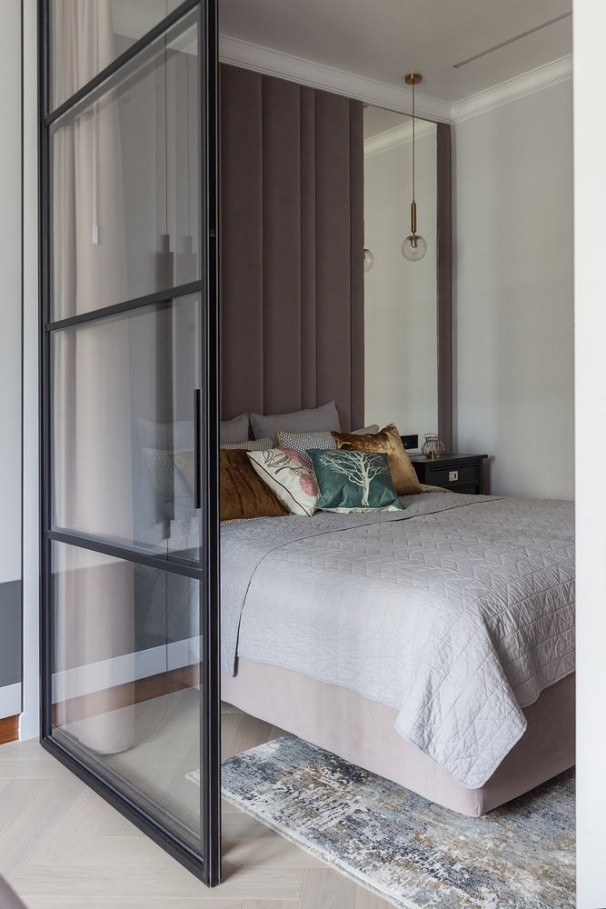 上海阿姨独居60平小家,56岁阿姨独居2层别墅