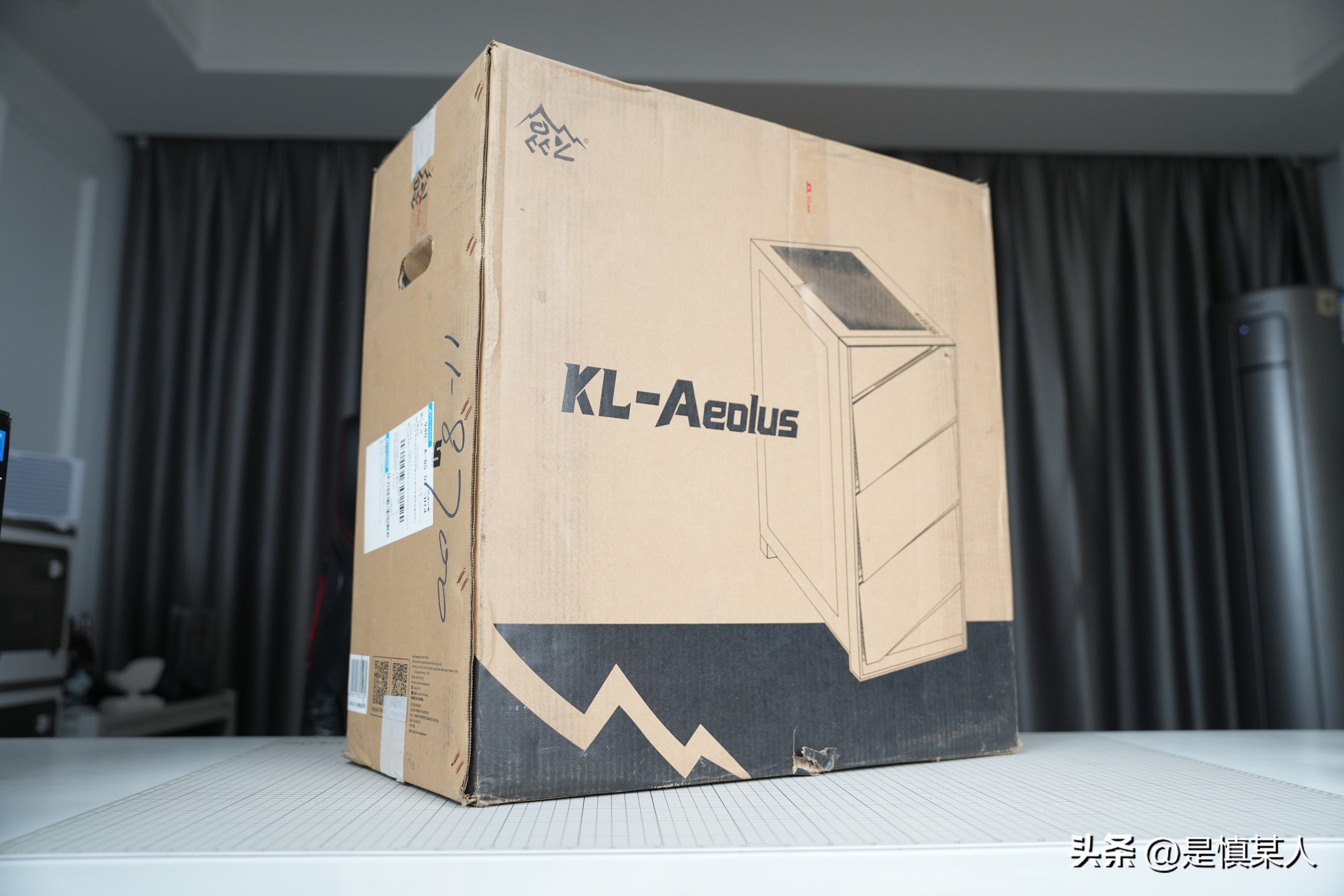 鑫谷昆仑御风机箱评测,鑫谷冰霜360argb冰山版水冷