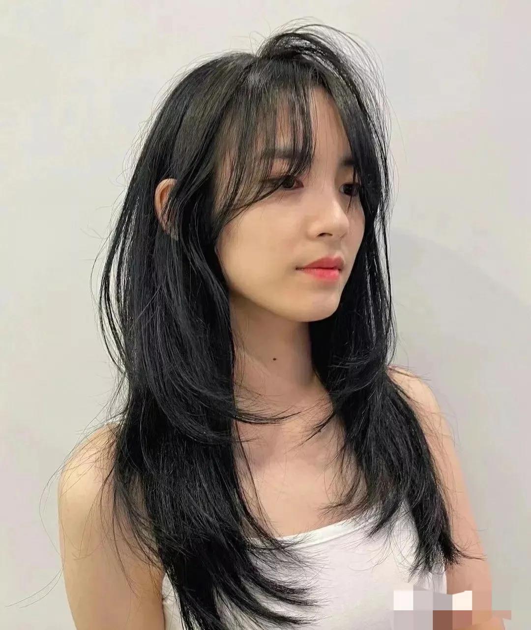 中长发高层次烫发中年人,高层次中长发发型烫发教程