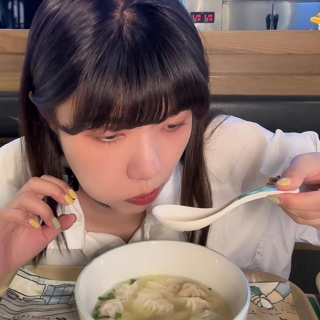 老乡鸡早餐一般什么时候结束 (老乡鸡早餐应该吃啥)