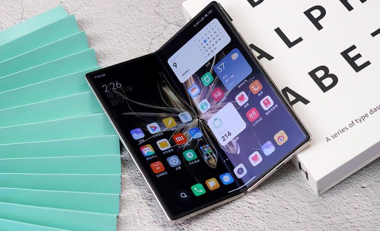 现在哪一款折叠屏最值得推荐,各款折叠屏优缺点对比