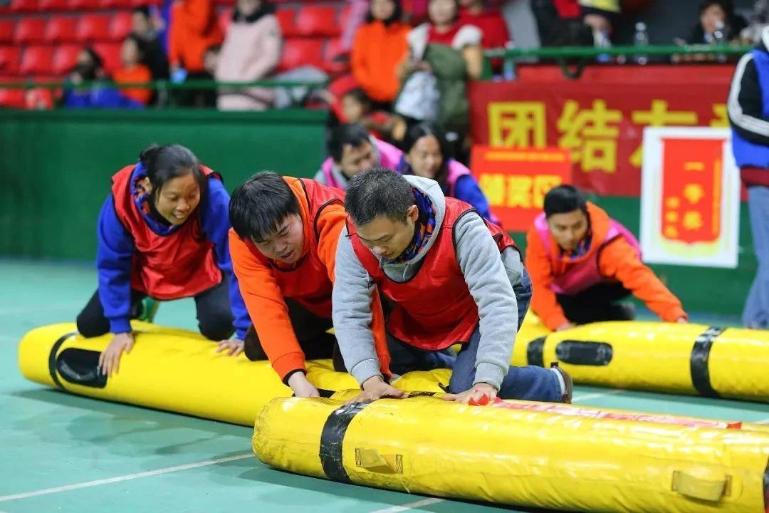 趣玩团建游戏,趣味团建游戏玩法