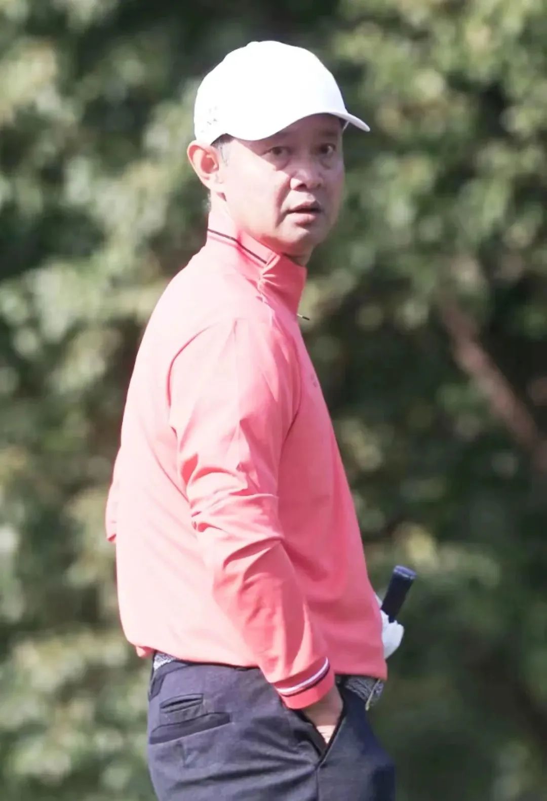 沈嵘南派足球名将,足球运动员沈嵘