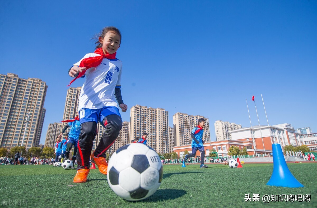 中国足球从根本上解决问题的办法,中国足球正确的前进方式