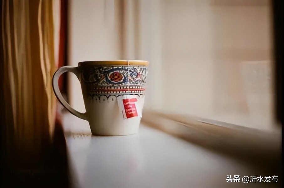 风骚又有创意的句子,既风骚又哲理的10句话