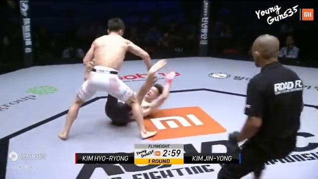 韩国选手肮脏的一脚,韩国选手踢裆被揍