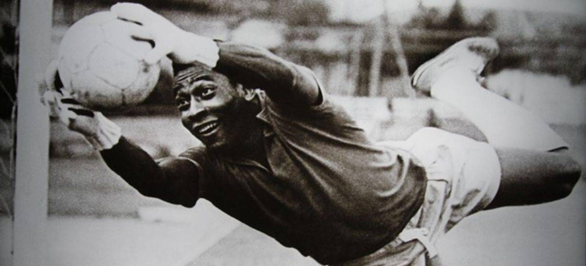 球王贝利受过最严重的伤,球王贝利吸毒吗