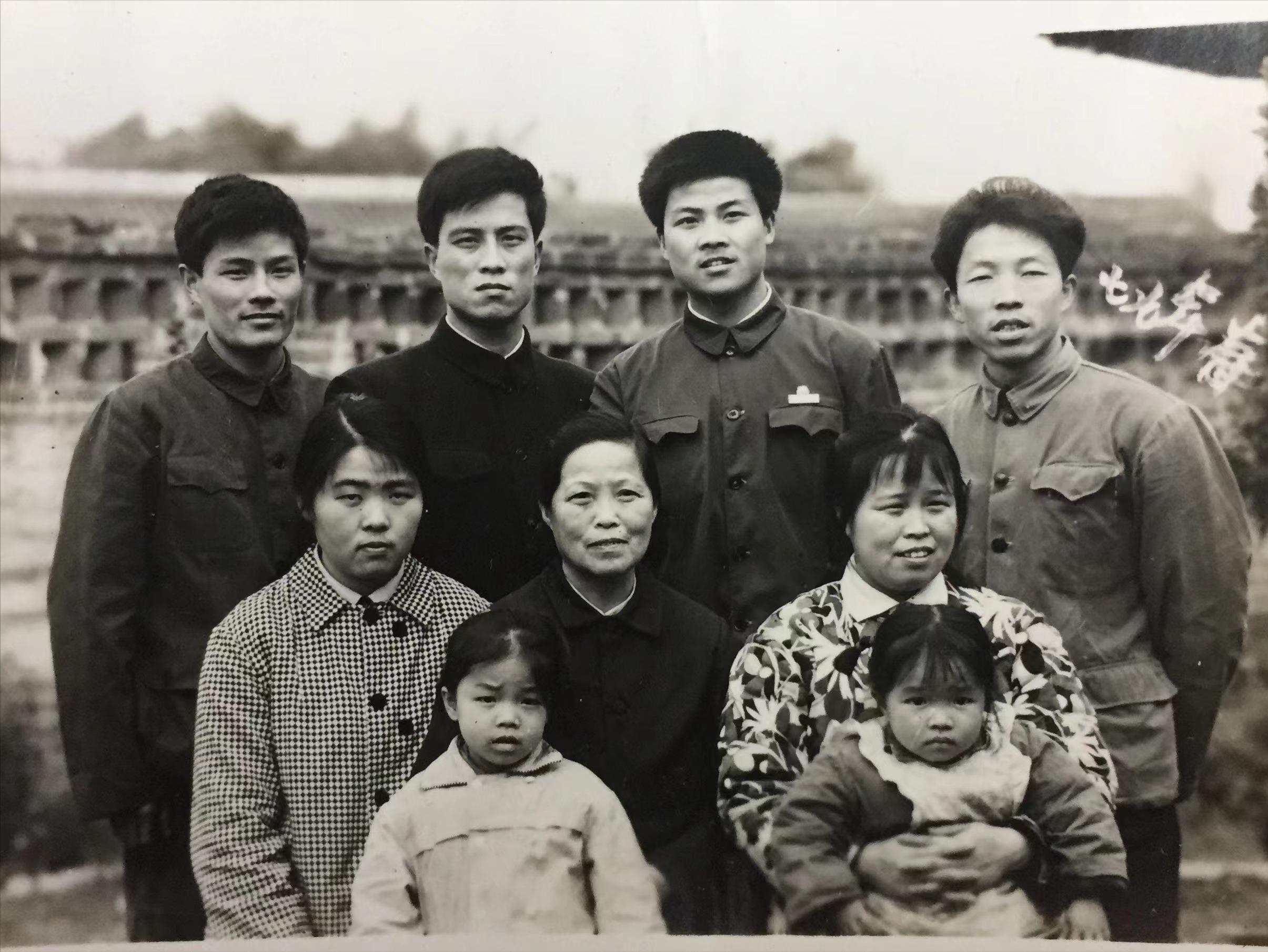 怀念母亲百岁挽联,怀念母亲季羡林全文