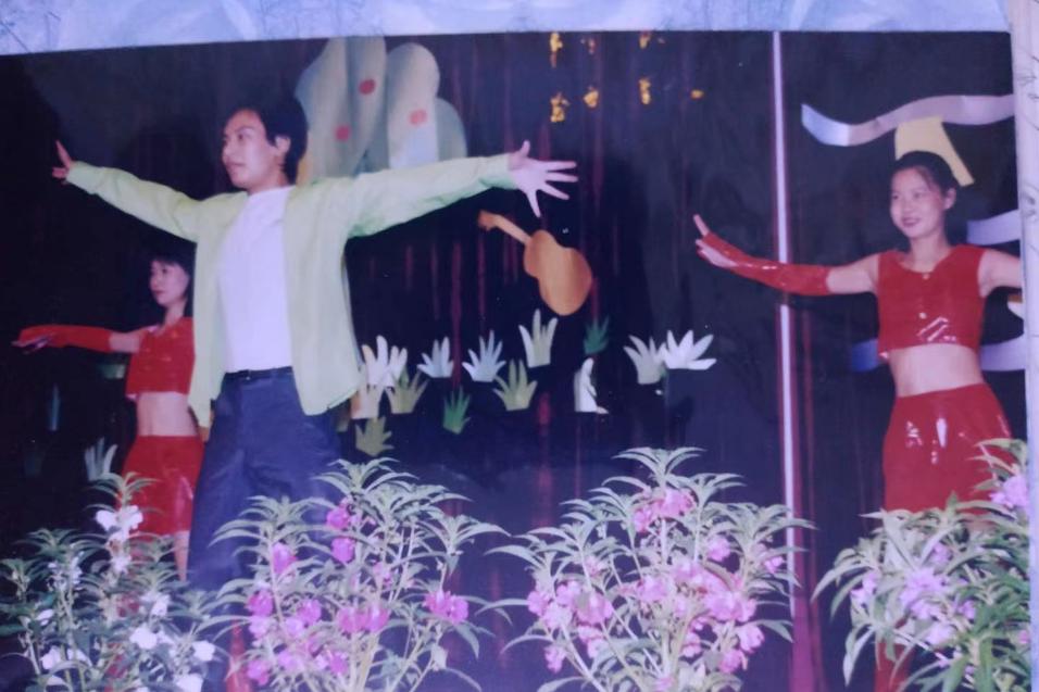 投资220亿！国际半导体巨头落户重庆！泄露天机，某大V惨遭雷劈？