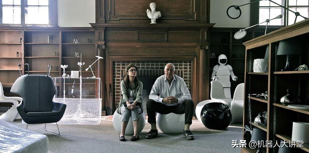 养老机器人智能养老2.0时代,养老机器人最新消息