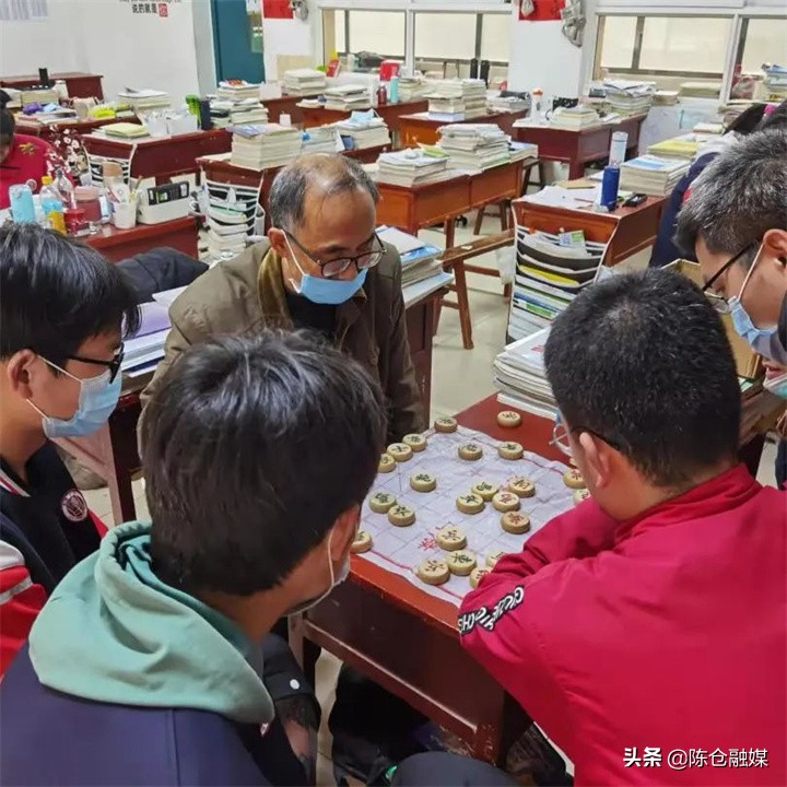 宝鸡市虢镇中学简介,陕西宝鸡陈仓区虢镇中学