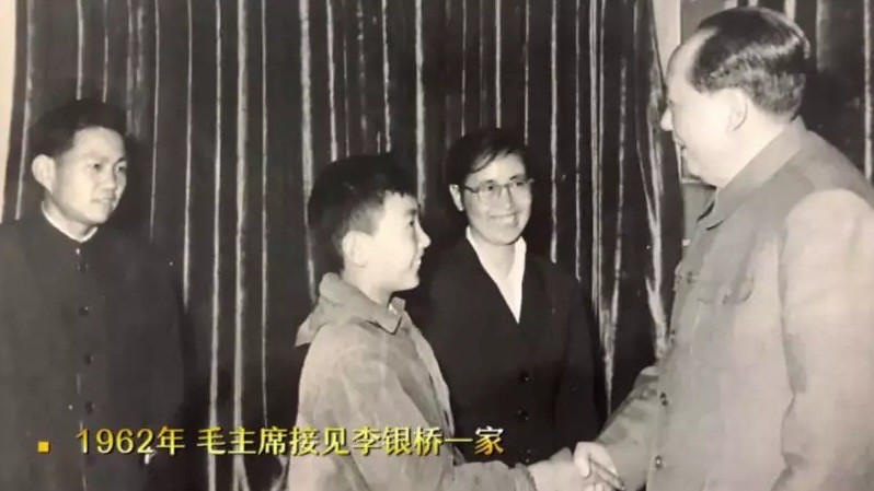 李银桥转业后，在天津待遇不好，毛主席发话：你们这是瞎搞