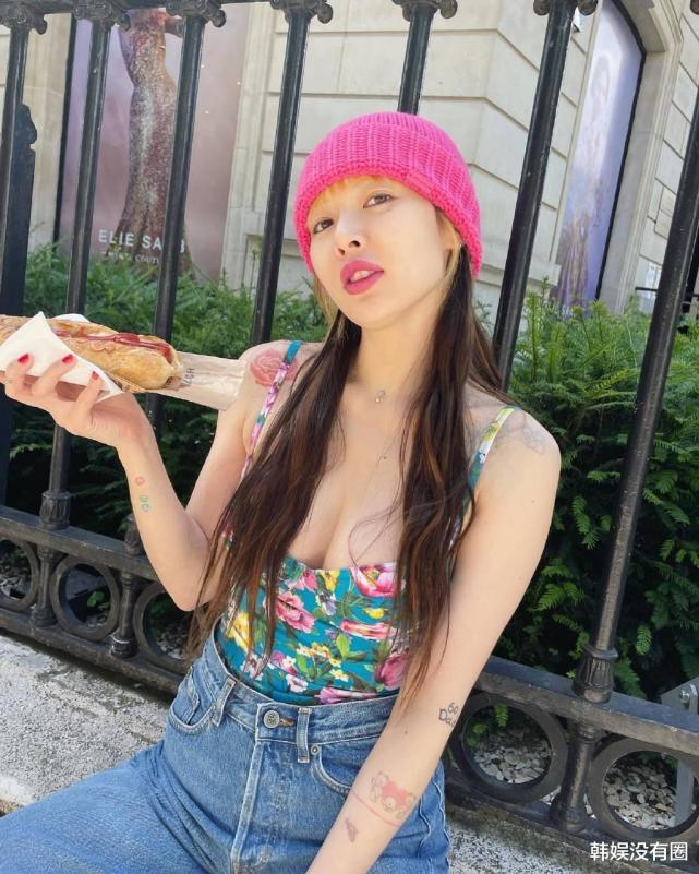 小野马金泫雅露脸,小野马金泫雅舞台照