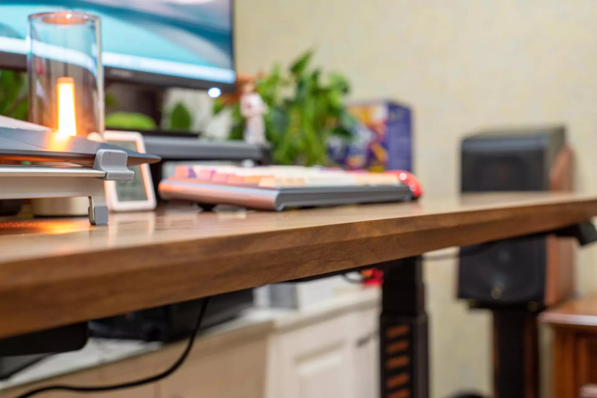 升降桌材质,电动升降桌如何设置